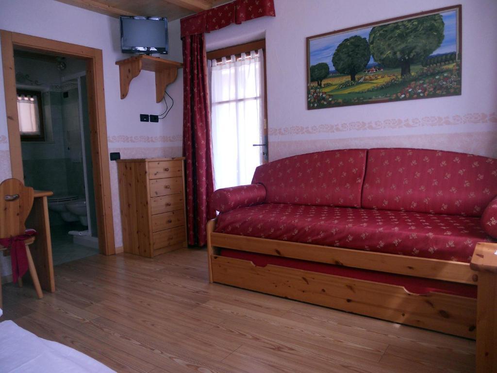 Hotel Garni Salvanel Cavalese Rum bild